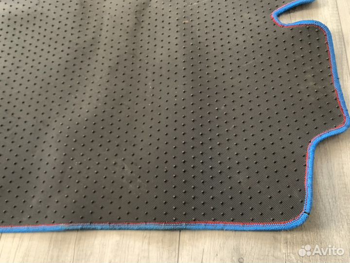 Коврик в багажник