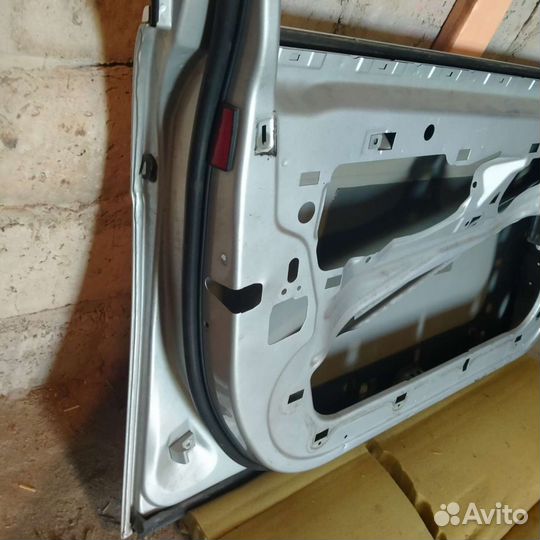 Дверь водительская BMW E65 2002