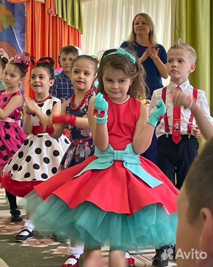 Платье стиляги