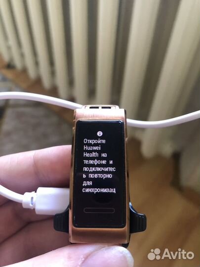 Смарт браслет huawei band 4 pro