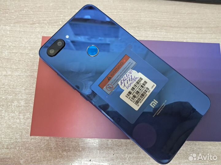 Смартфон Mi 8 lite 4+128 гб.Арт.1112/224