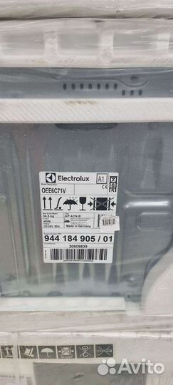 Новый духовой шкаф electrolux