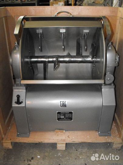 Машина тестомесильная HWJ-25