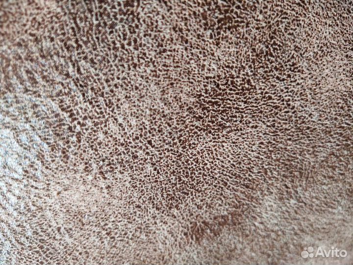 Офисное кресло