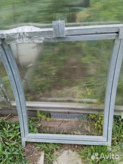 Форточка для теплицы
