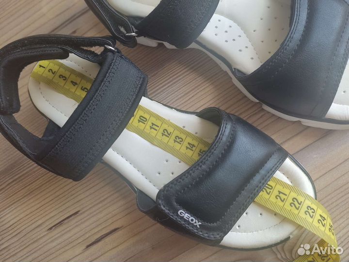 Сандалии для девочки 35 geox