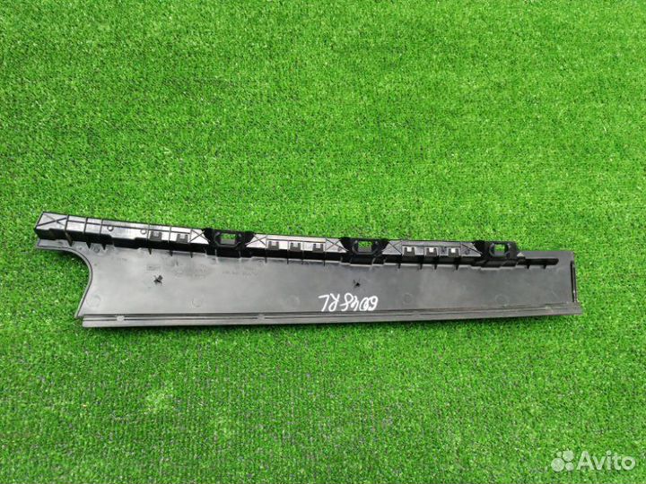 Накладка двери задняя левая Volkswagen Golf 7 CJZ