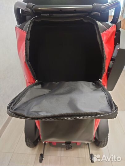 Сумки и чехлы для инвалидных колясок