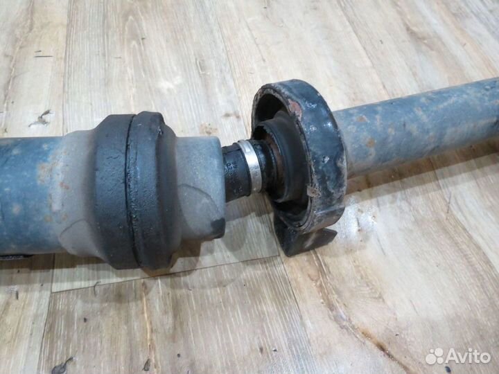 Вал карданный Volkswagen Touareg