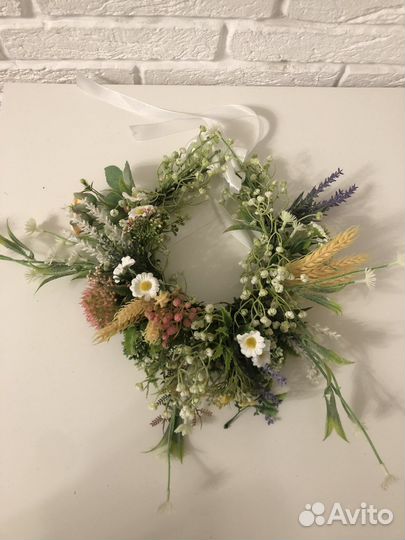 Венок на голову из цветов