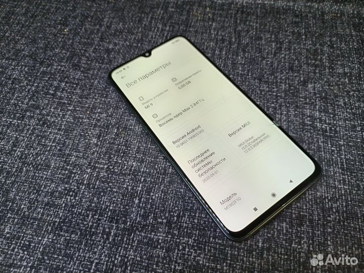 Xiaomi Mi 9, 6/128 ГБ