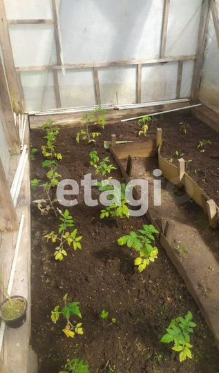 Дом 76 м² на участке 8,5 сот.