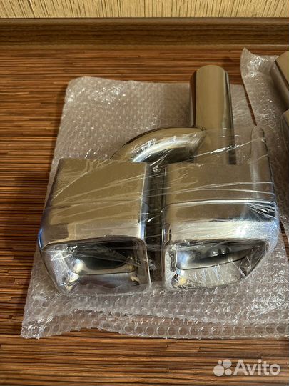 Насадки на глушитель Mercedes AMG