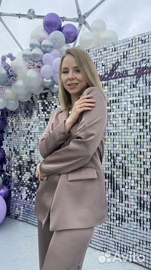 Брючный костюм женский 42 44