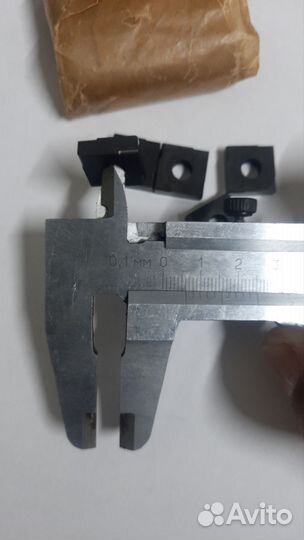 Эльборовый вставка