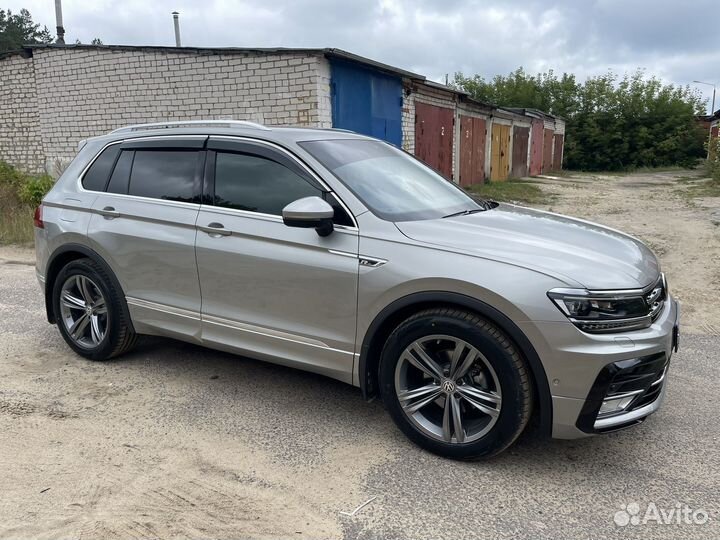 Volkswagen Tiguan 1.4 AMT, 2018, 33 000 км