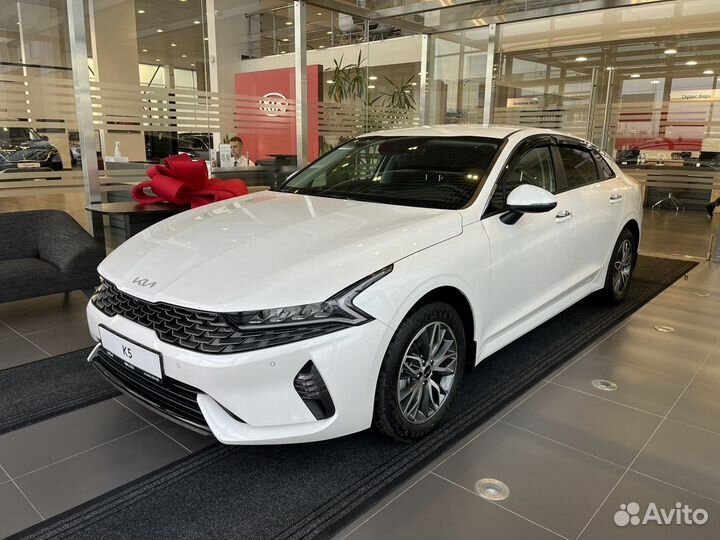 Kia K5 2.5 AT, 2022