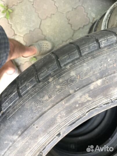 Pirelli P Zero Rosso Asimmetrico 255/50 R18