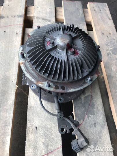 Муфтa вентилятoр вискoмуфтa теpмомуфтa Мercedes