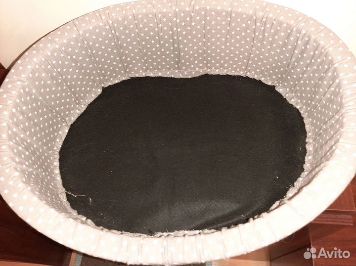 Лежанка для кошек