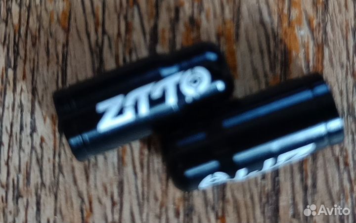 Колпачки на ниппели велосипеда