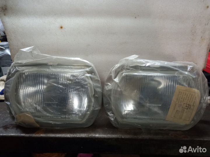 Фары москвич 2140