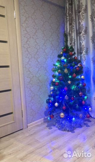 Елка искусственная