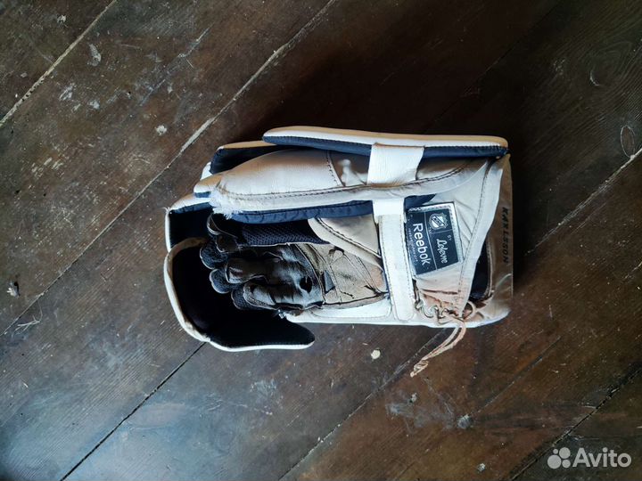 Вратарский Блин Reebok XLT