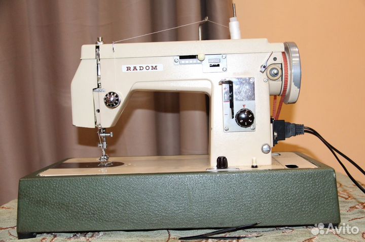 Швейная машинка радом 432