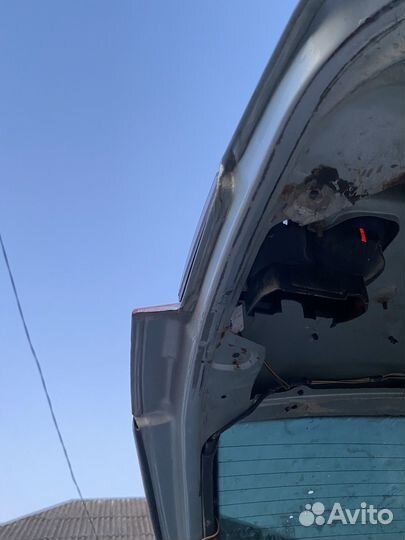 Крышка багажника ваз 2111