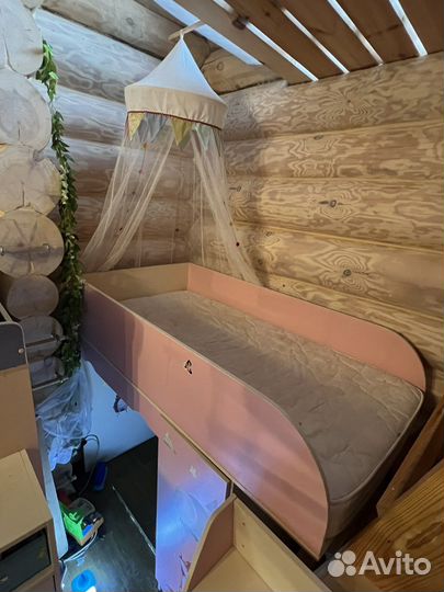 Детская кровать чердак