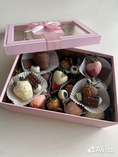 Клубника в шоколаде, свечи-цветы