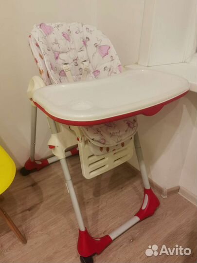 Стульчик для кормления chicco