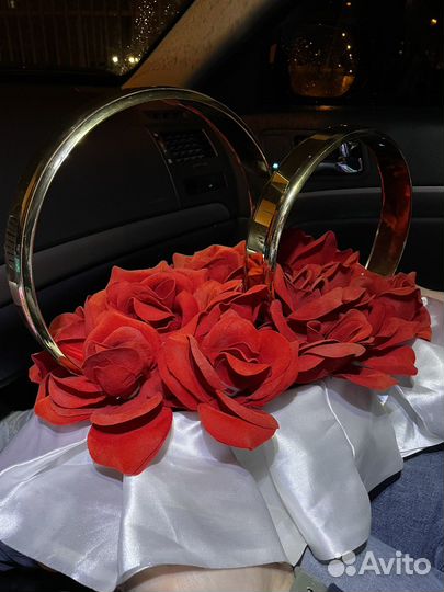 Украшения на свадебную машину в аренду