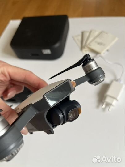 Квадрокоптер DJI Spark