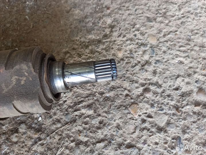 Привод передний левый Opel Corsa D