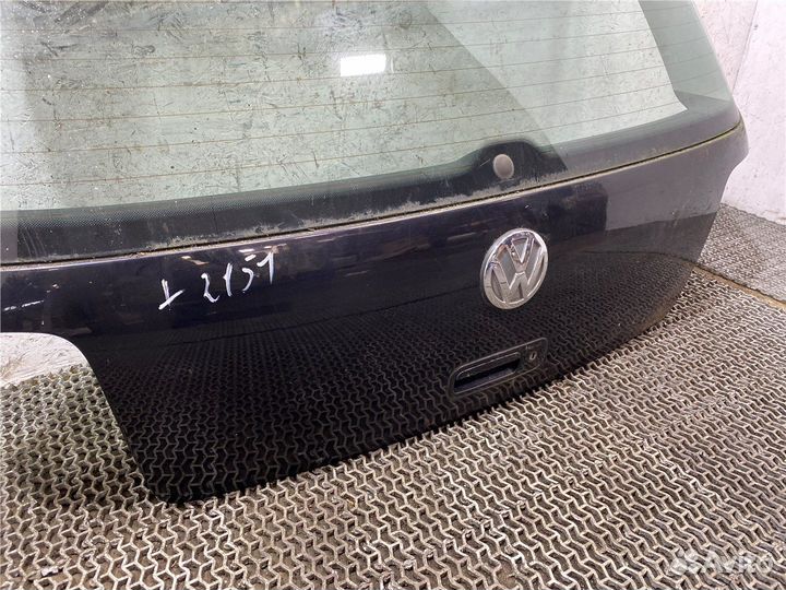 Крышка багажника Volkswagen Golf 4, 1999