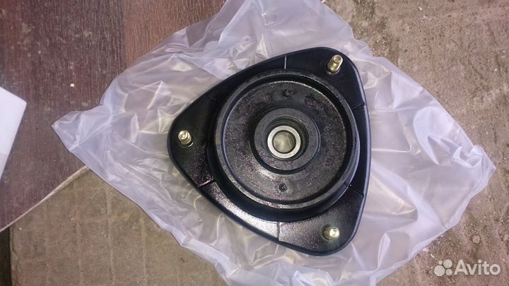 Subaru Forester Опора амортизатора GTR 15051M