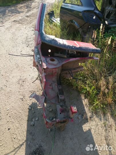 Лонжерон передний правый (четверть) peugeot 207