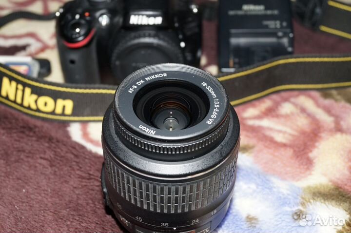 Nikon D5100 Kit 18-55 mm