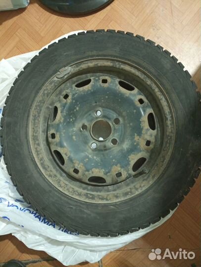 Колеса в сборе r14 зимние Шкода