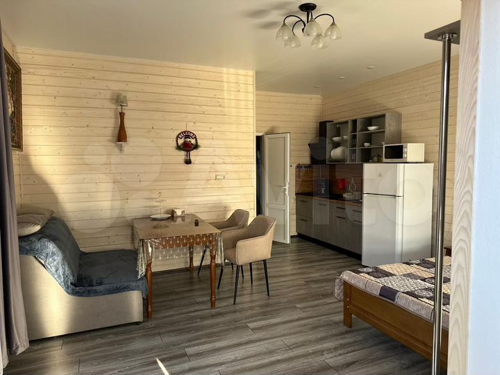 Комната 35 м² в 2-к., 1/1 эт.