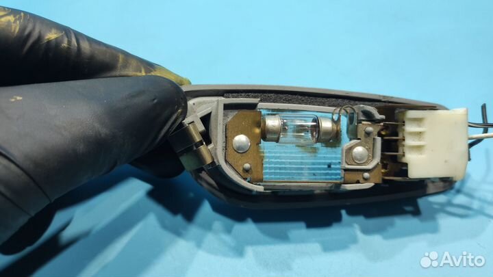 Плафон подсветки багажника для Mitsubishi Lancer 9