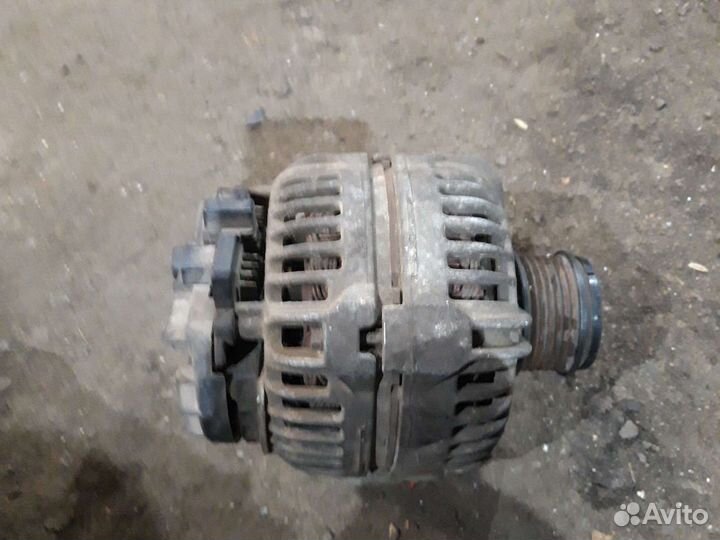 Генератор Volvo S60 2.4 л 8676498