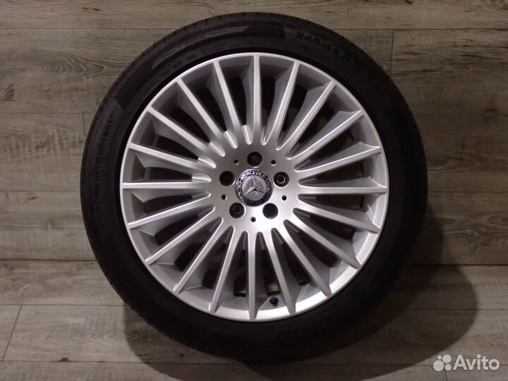 Комплект оригинальных колес Mercedes W222 R19 лето