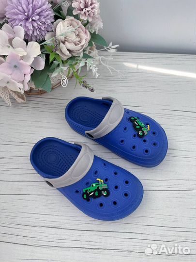 Резиновые тапки детские типа crocs