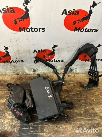 Блок предохранителей Toyota C-Hr NGX10 8NR-FTS