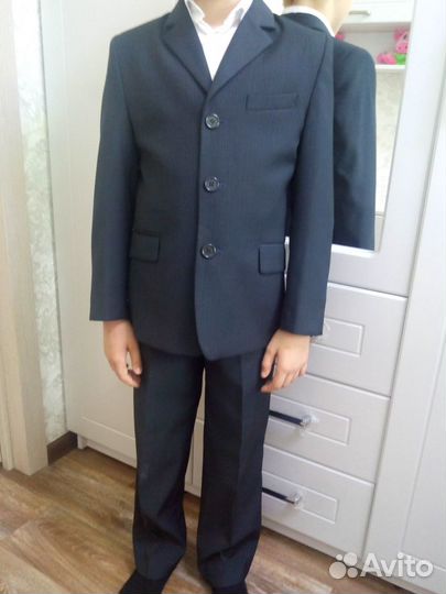 Школьный костюм