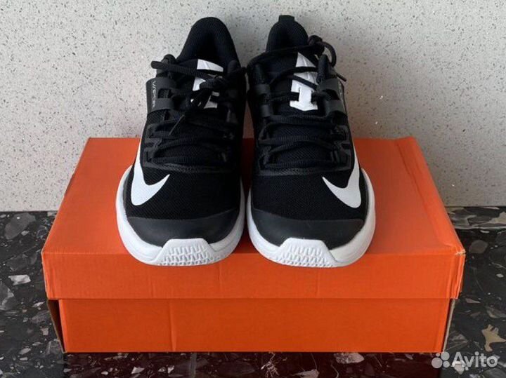 Теннисные кроссовки Nike Court Vapor Lite