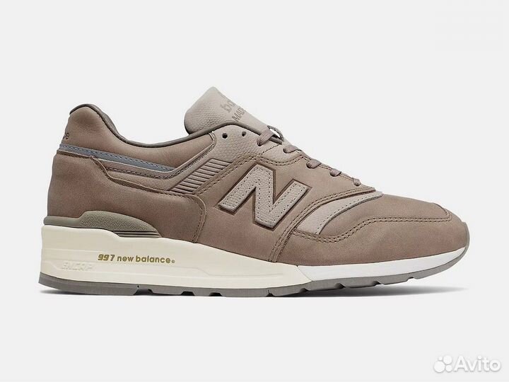 New Balance 997 x Horween leather M997BKR. US 10,5